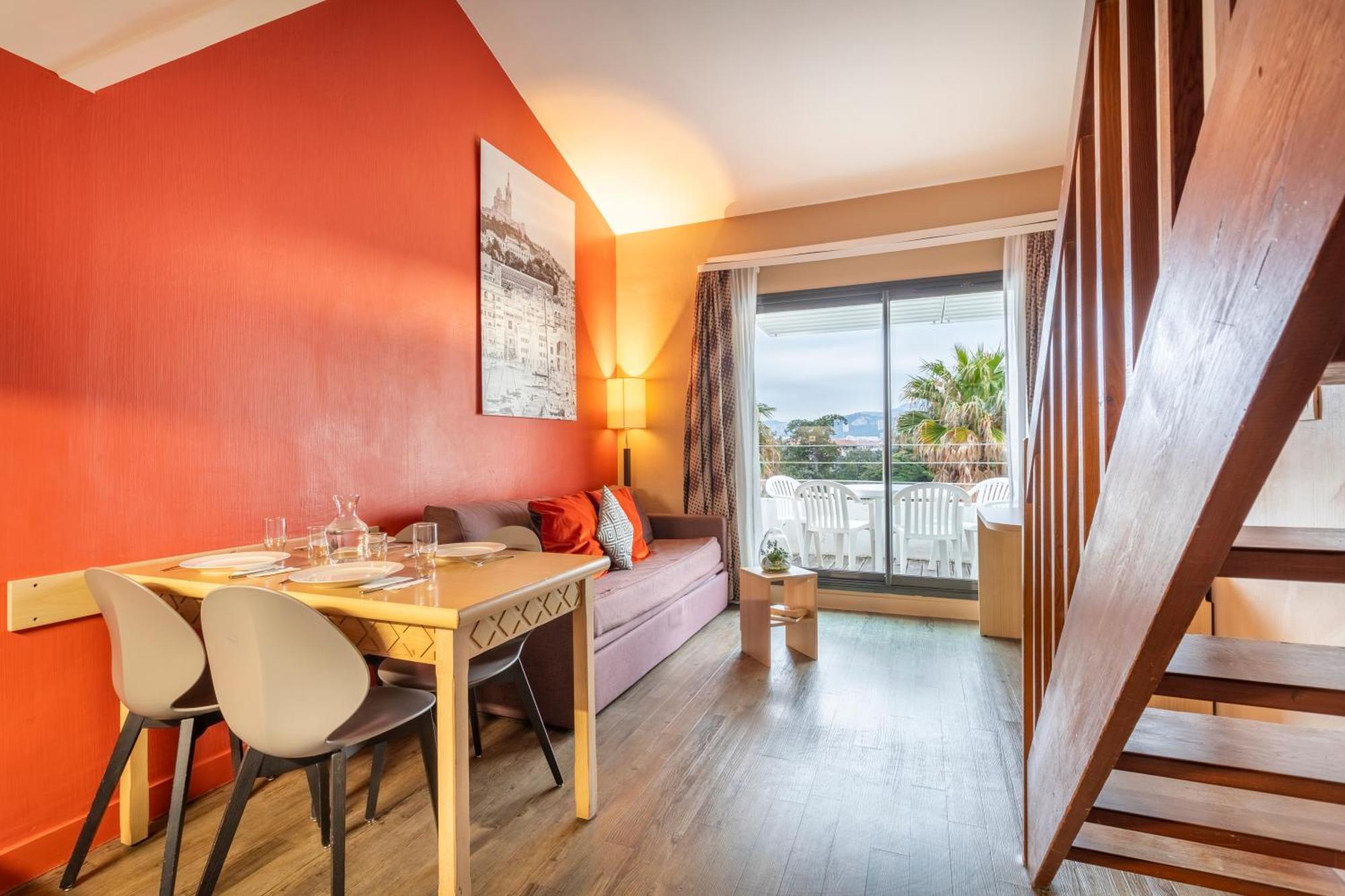 Comfort Aparthotel Marseille Prado Экстерьер фото