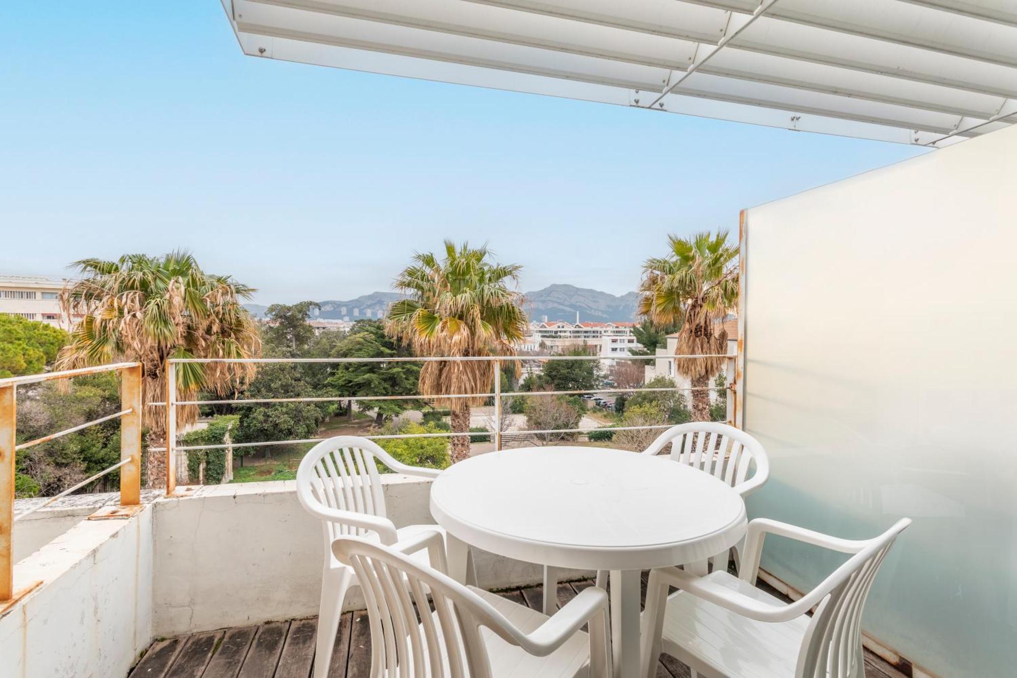 Comfort Aparthotel Marseille Prado Экстерьер фото